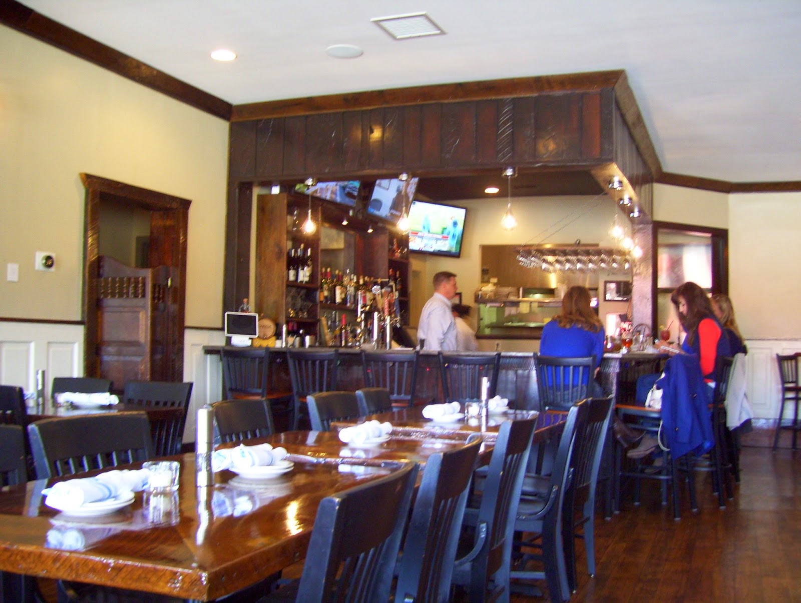 The Art of Positive Living Circa Grill in Thompson's Station