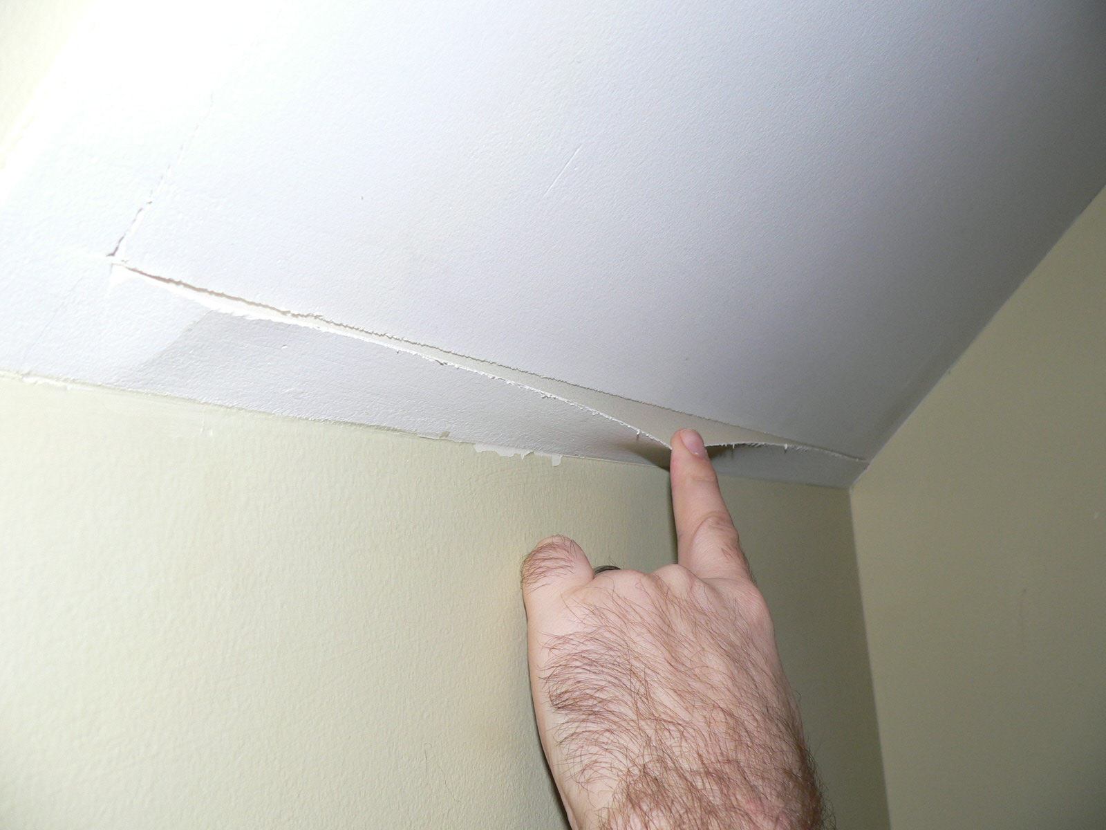 how to fix drywall cracks  HANDYMAN SERVICE DMV