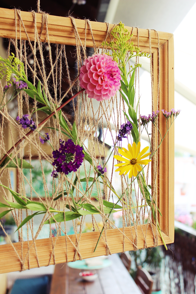 Blumen im Bilderrahmen: Ein Hauch von Frühling für Ihr Zuhause