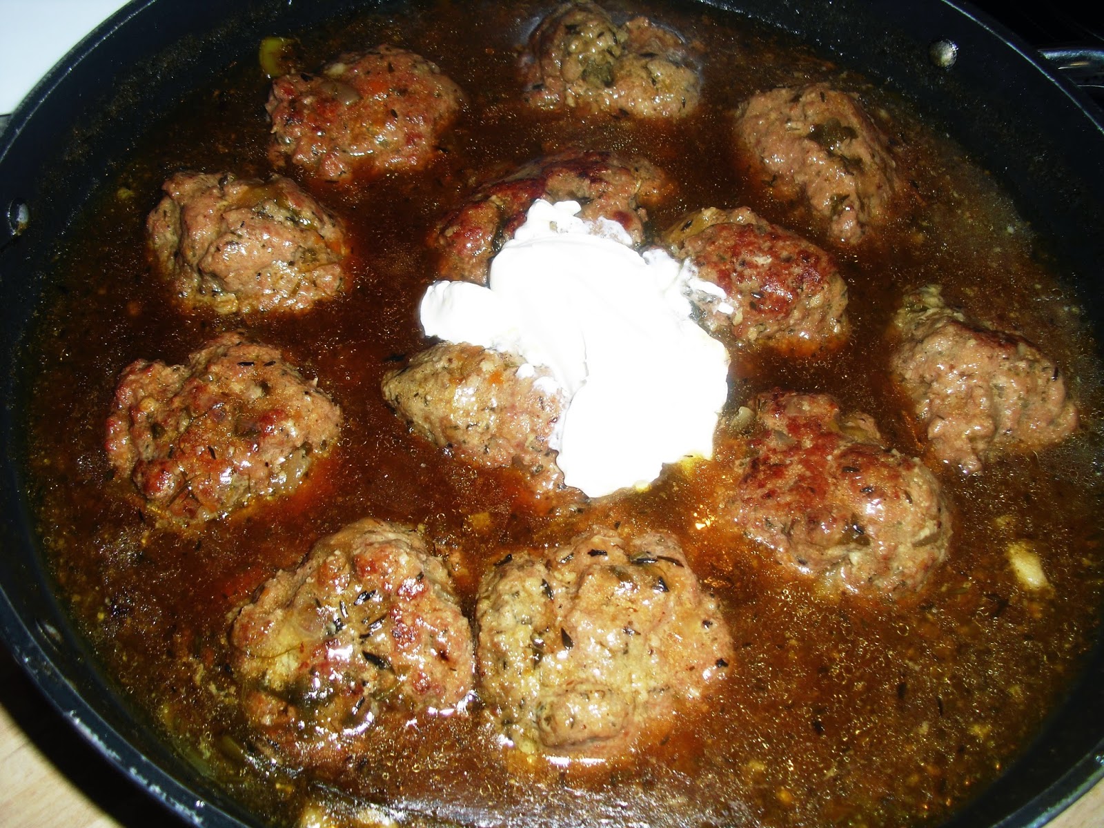 Futtern wie bei Muttern: Bratklopse mit gemischtem Gemüse