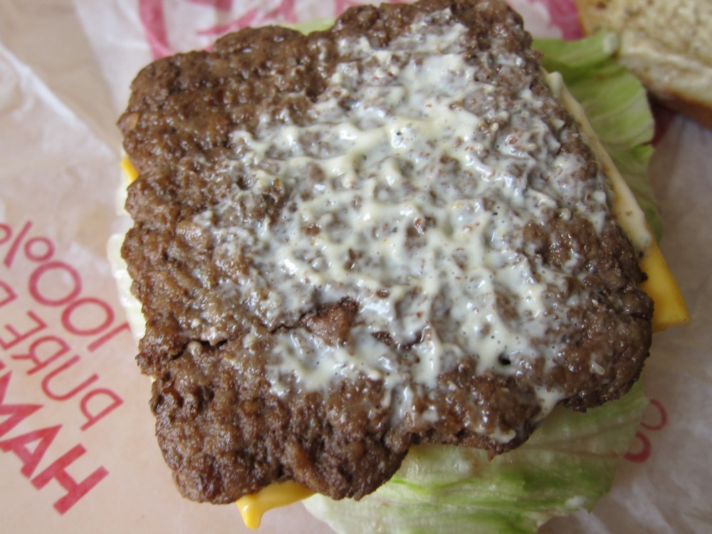 Review Wendy's Steakhouse Jr. Cheeseburger Deluxe