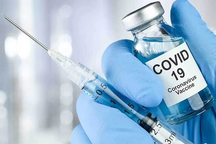 Vacinas COVID-19; Documentos revela longa lista de possíveis resultados adversos graves e até mortes