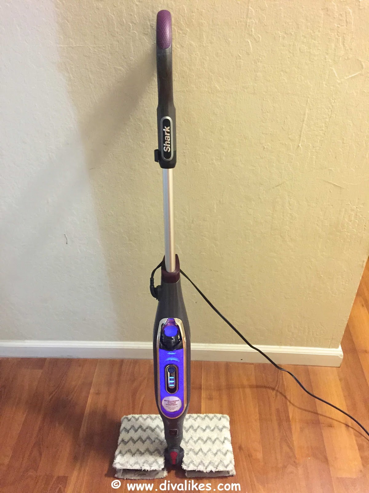 Steam Sanitize Floors With Shark Genius Steam Pocket Mop System Diva