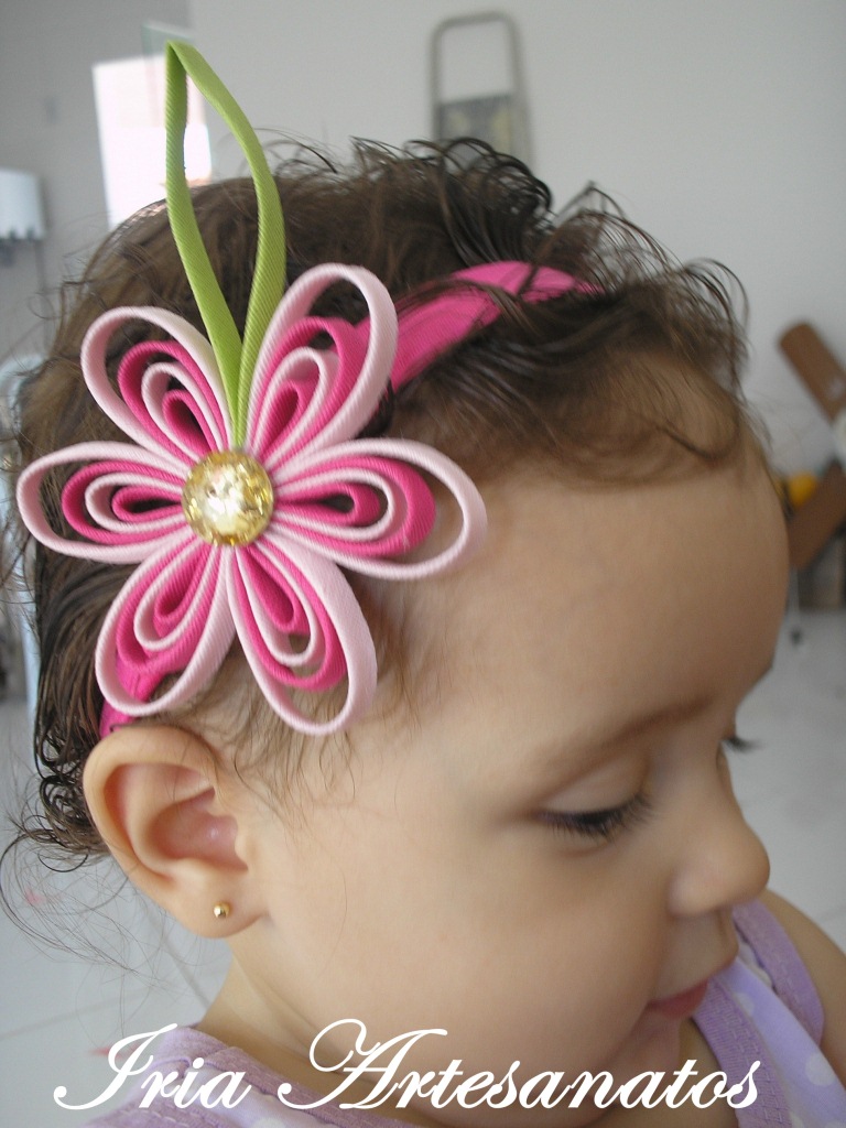 Iria Artes & Festas Tiaras de meia flor de viés