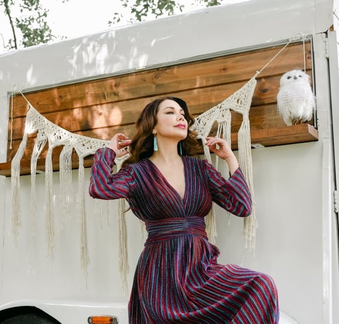 THE APPRECIATION OF BOOTED NEWS WOMEN BLOG SHIREEN SANDOVAL IS