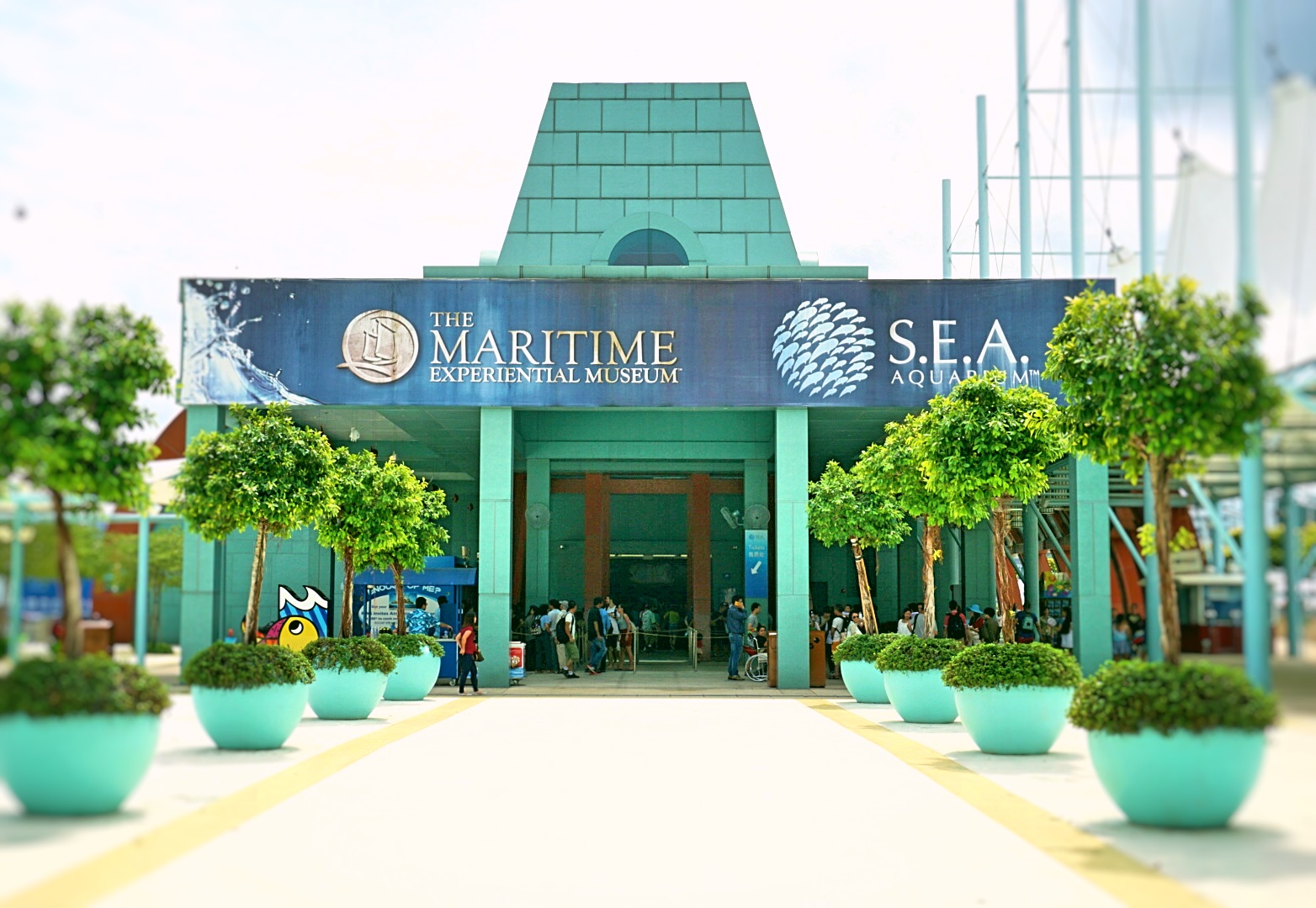 Resorts World Sentosa S.E.A. Aquarium | Perspectives of My Little World