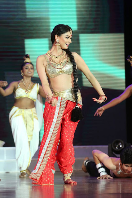 Pooja Kumar Dancing Stills At Telugu Movie Audio Launch 39