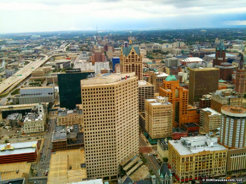 U.S. Bank Center (Milwaukee) Us Bank Downtown Milwaukee Banking Choices
