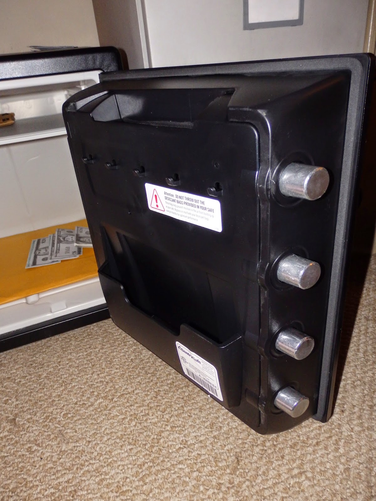 New Age Mama: Senior Safety from Master Lock & Sentry Safe #Giveaway