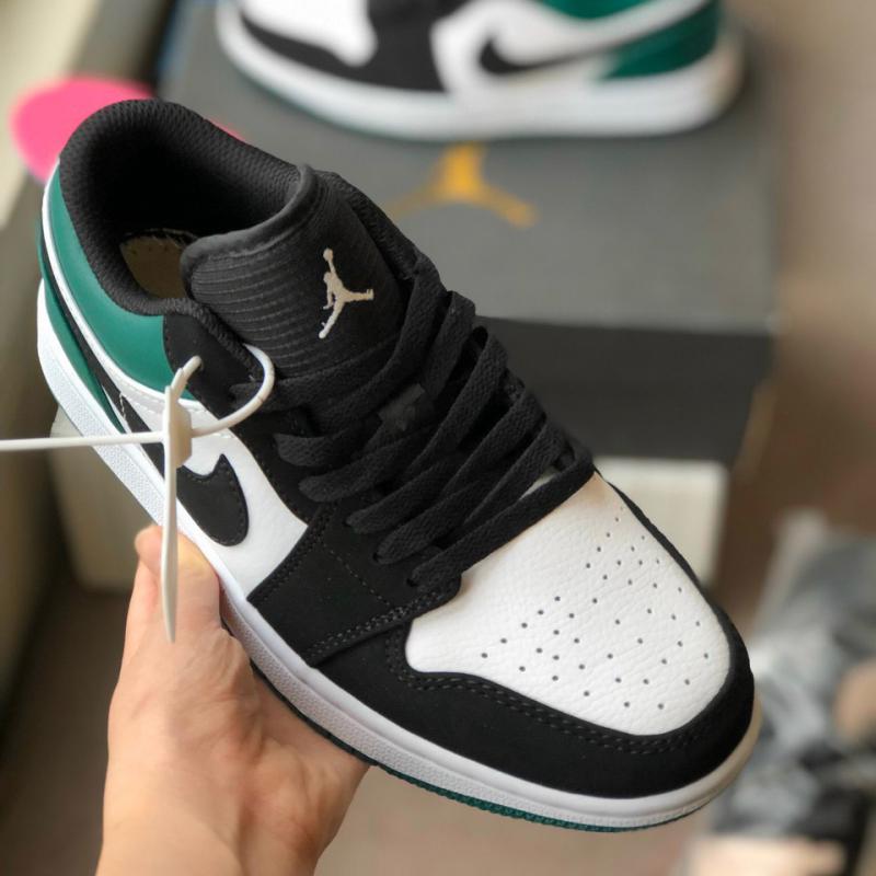 Giày thể thao sneaker nam nữ Jordan 1 Low trắng đen gót xanh lá hàng cap cấp full box bill, My Pham Nganh Toc