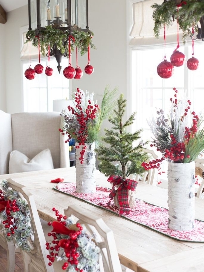 30 Late easy Christmas decoration ideas to light up your home.