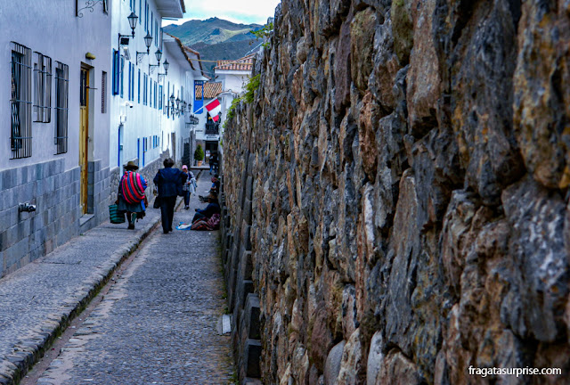 Uma das típicas ruelas do Centro Histórico de Cusco