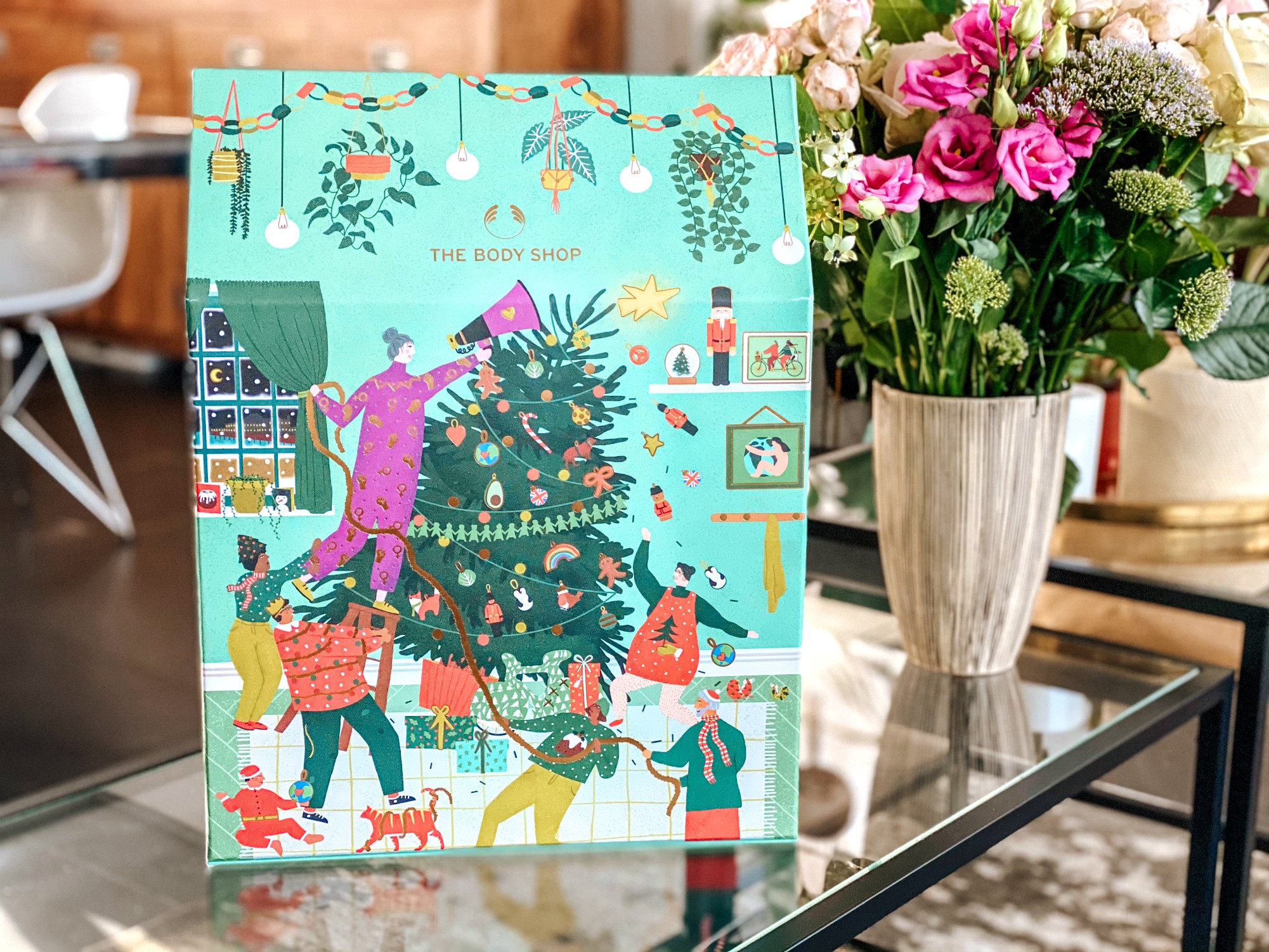The Body Shop Make it real together ultimate advent calender