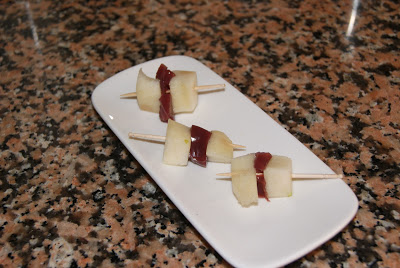 Pinchitos de peras a la gelatina de vino