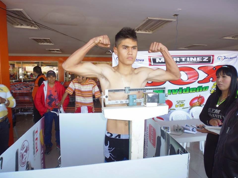 VESBOX EL DEBUT PROFESIONAL DE JESUS BRAVO