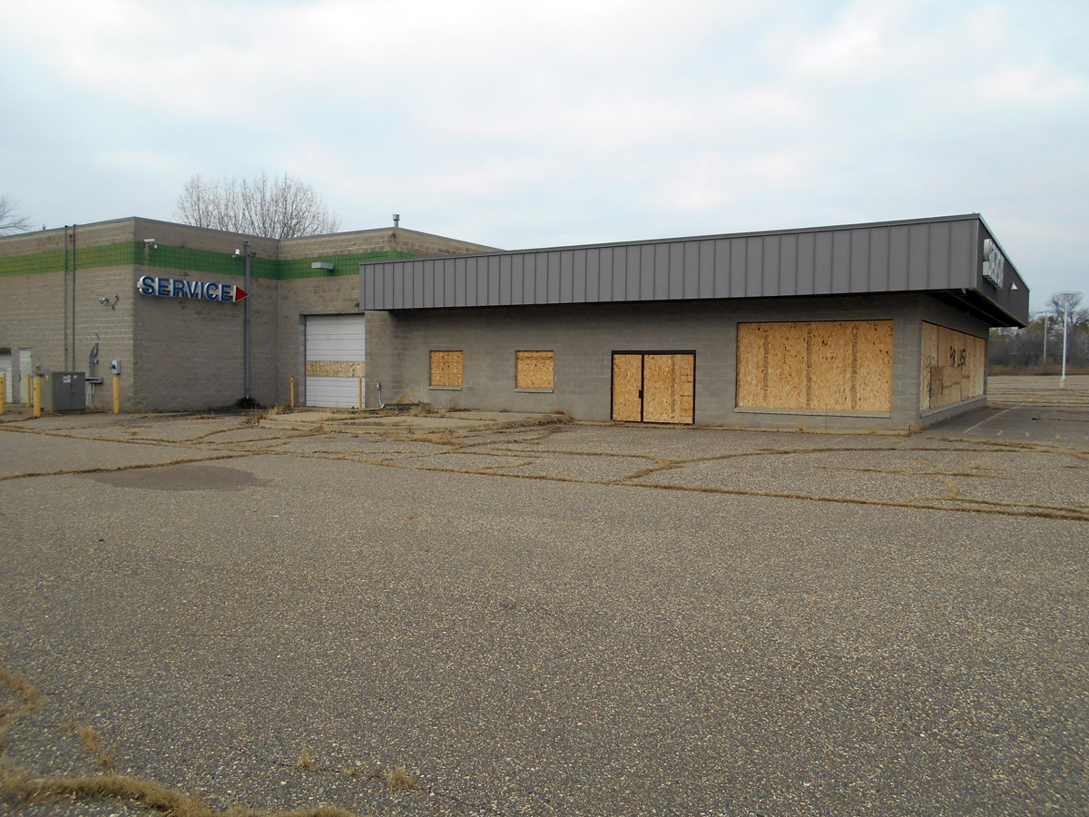 Saxon Motors 2 The Wrath of Flar! Elk River, MN