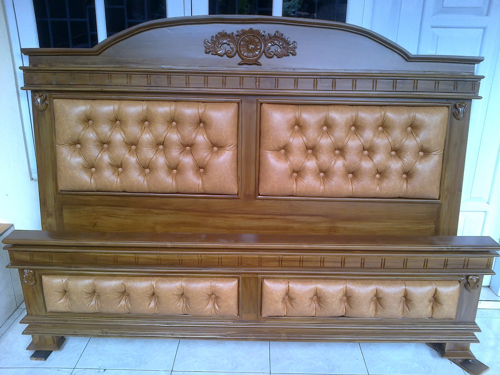 JATI INDAH FURNITURE Dipan