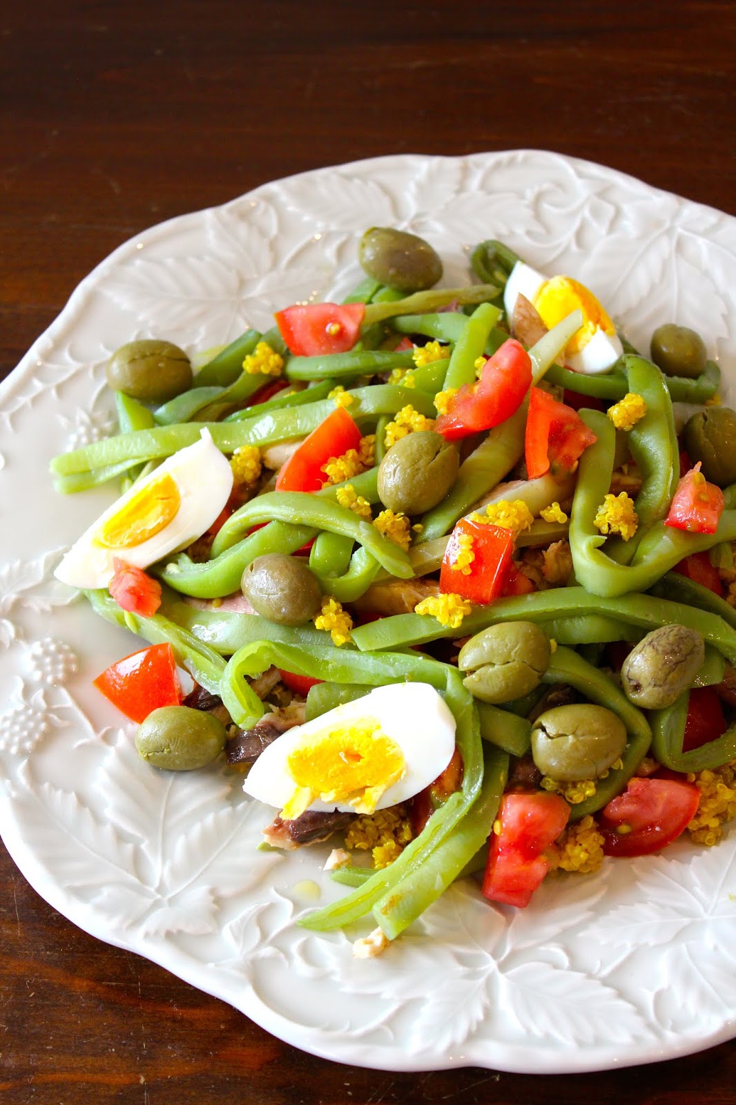 Salada de Cavala com Feijão Verde e Quinoa