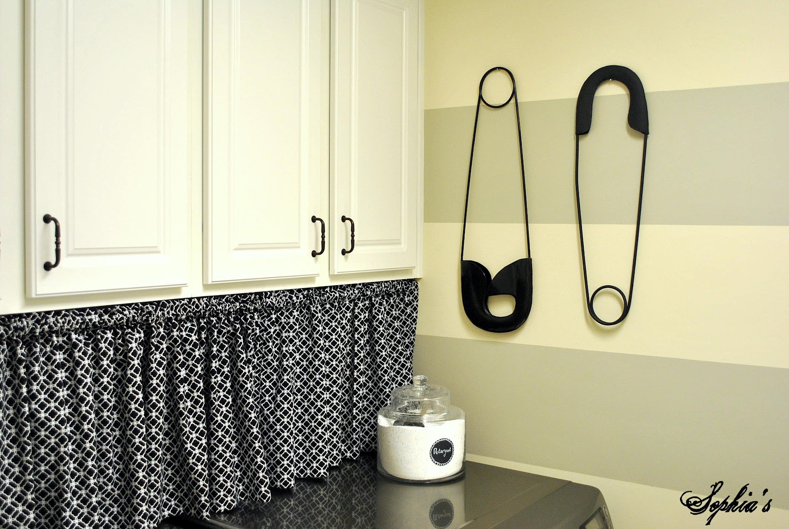 Laundry Room Reveal - Design and Decor Laundry Room Reveal - Design and Decor on Laundry Decoration
id=79053