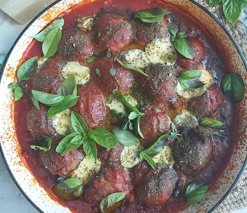 Baked Meatballs with Bocconcini