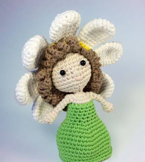 PATRON GRATIS MUÑECA FLOR AMIGURUMI 40222