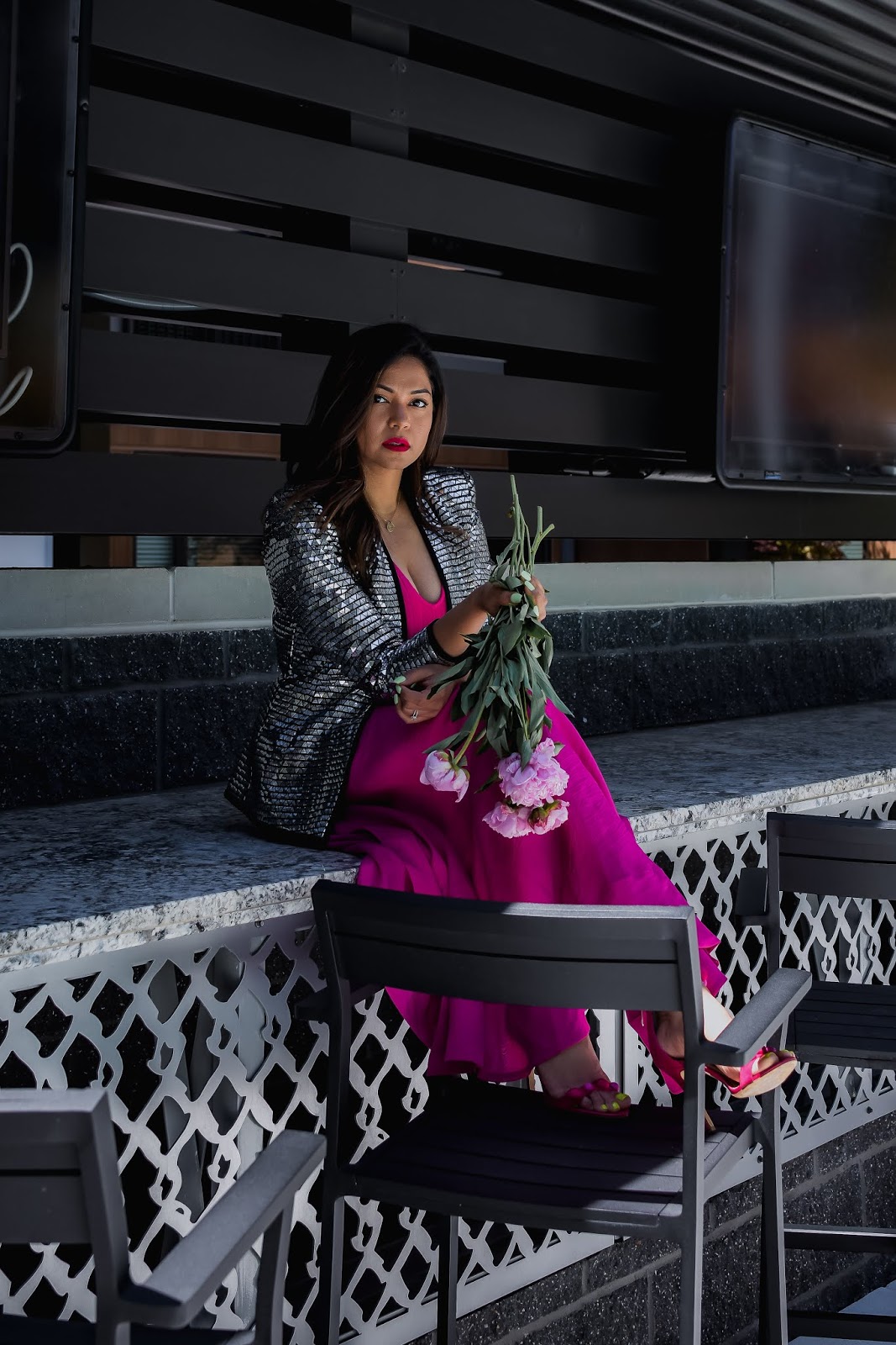 pink on pink outfit, metallic silver jacket, statement party jacket, wedding outfit, wedding guest, portrait photography, dc blogger, street style Hm ponk skirt, myriad musings, saumya shiohare pink on pink outfit, metallic silver jacket, statement party jacket, wedding outfit, wedding guest, portrait photography, dc blogger, street style Hm ponk skirt, myriad musings, saumya shiohare