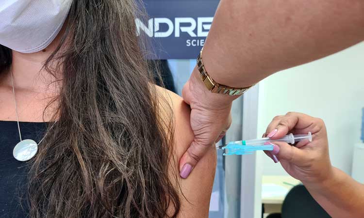 Bahia receberá 180.600 doses de vacinas da Janssen