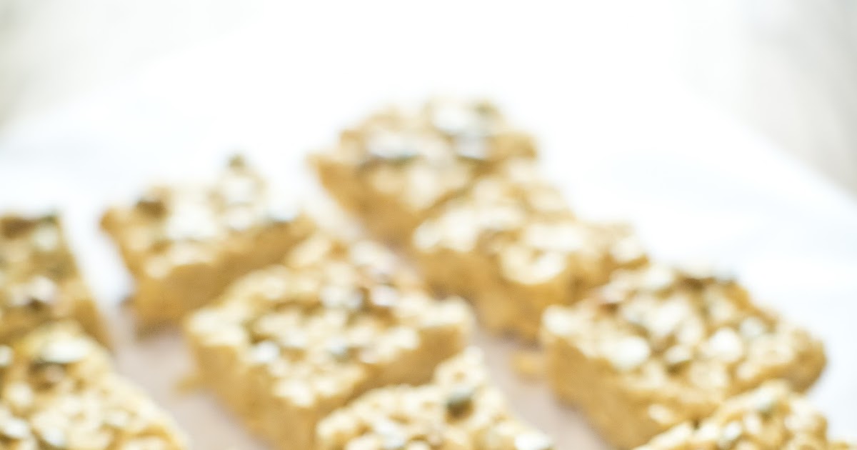 The Chubby Vegetarian Pumpkin Marshmallow Cereal Bars