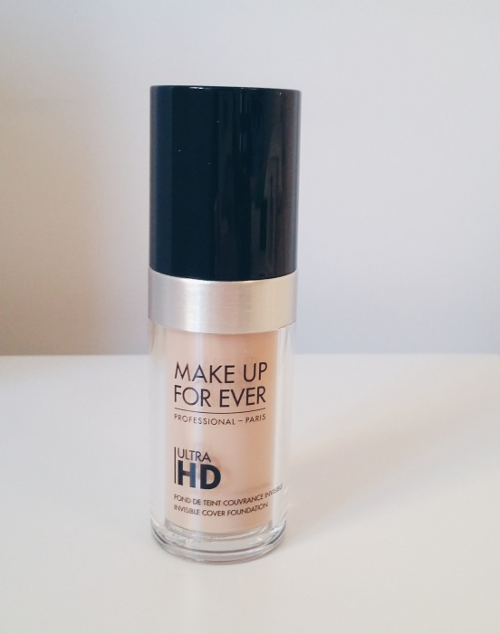 Base: Make Up For Ever Ultra HD Foundation.
