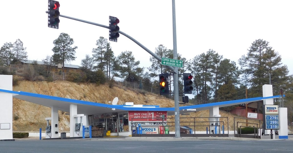 US 89 Stories Prescott's Googie Gas Station