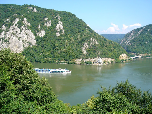 Beautiful Eastern Europe: Danube canyon - Djerdap, Serbia