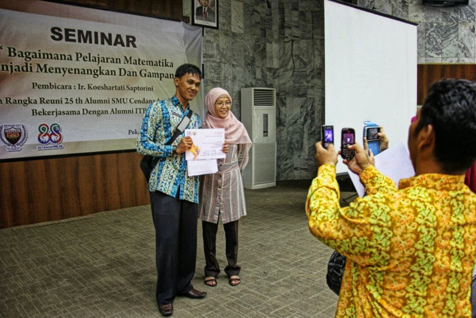 Banyak yang Minta Foto Bareng