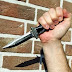 Mann bedroht Passantin mit Messer - Festnahme