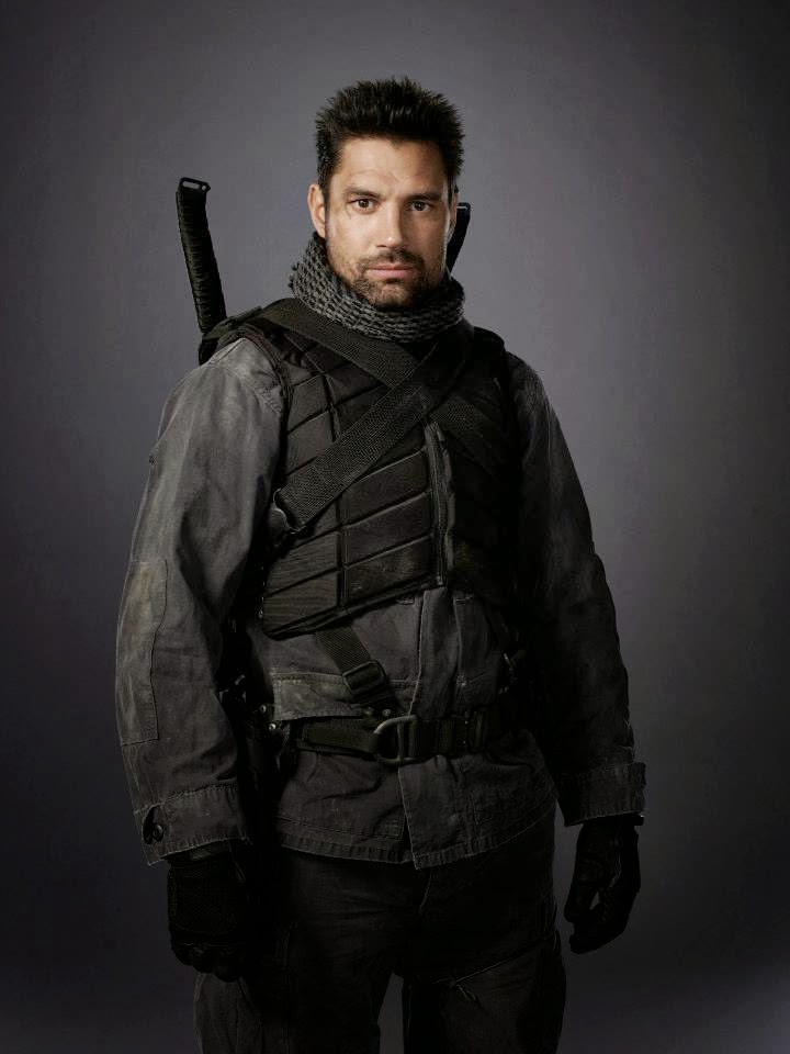 Green Arrow Fan Page 10 nuevas fotos promocionales oficiales del cast