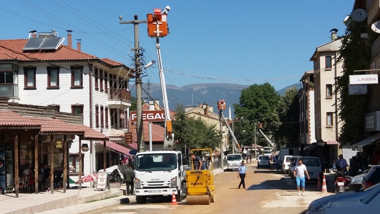 Enerji Nakil Hatları Kontrol Edilip Yenilendi