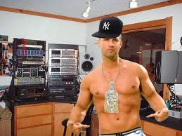 abercrombie and fitch mike the situation