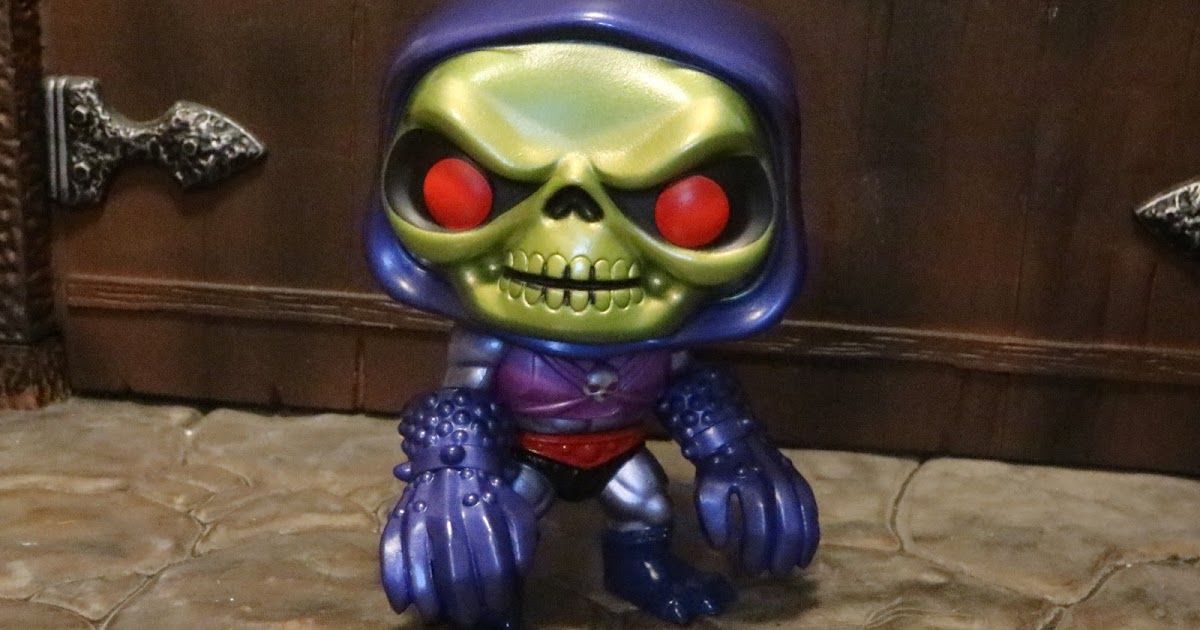  Terror Claws Skeletor (Target Exclusive) Pop! Retro Toys -  Bundled with Compatible Pop Box Protector… : Toys & Games