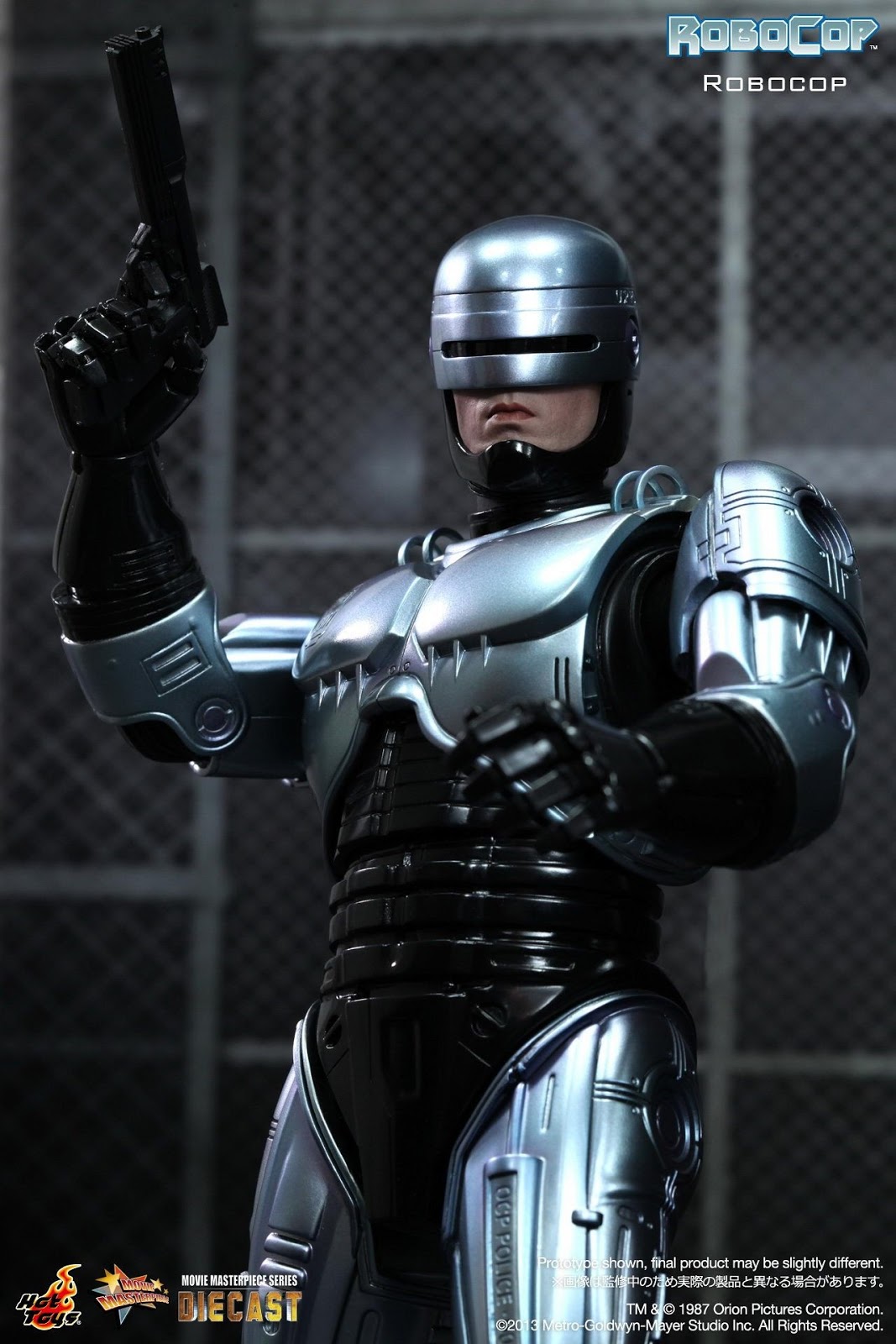 FORTY42: Preorder now! Hot Toys Robocop