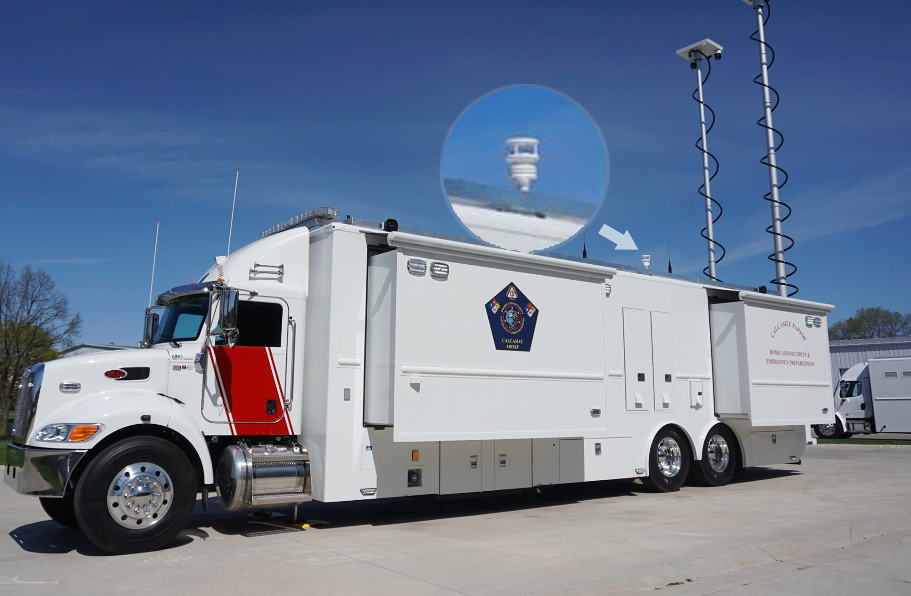 Mobile Emergency Operations Center Features Magellan MX500 Weather