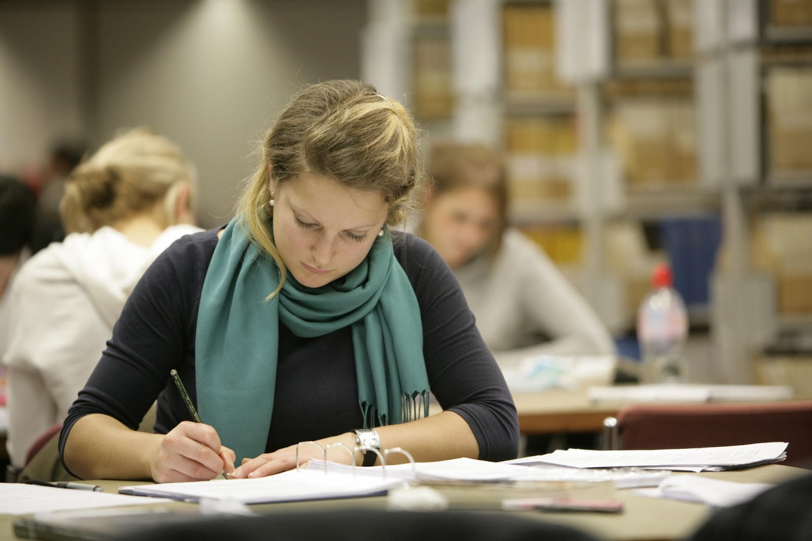 Publish an article online free picture