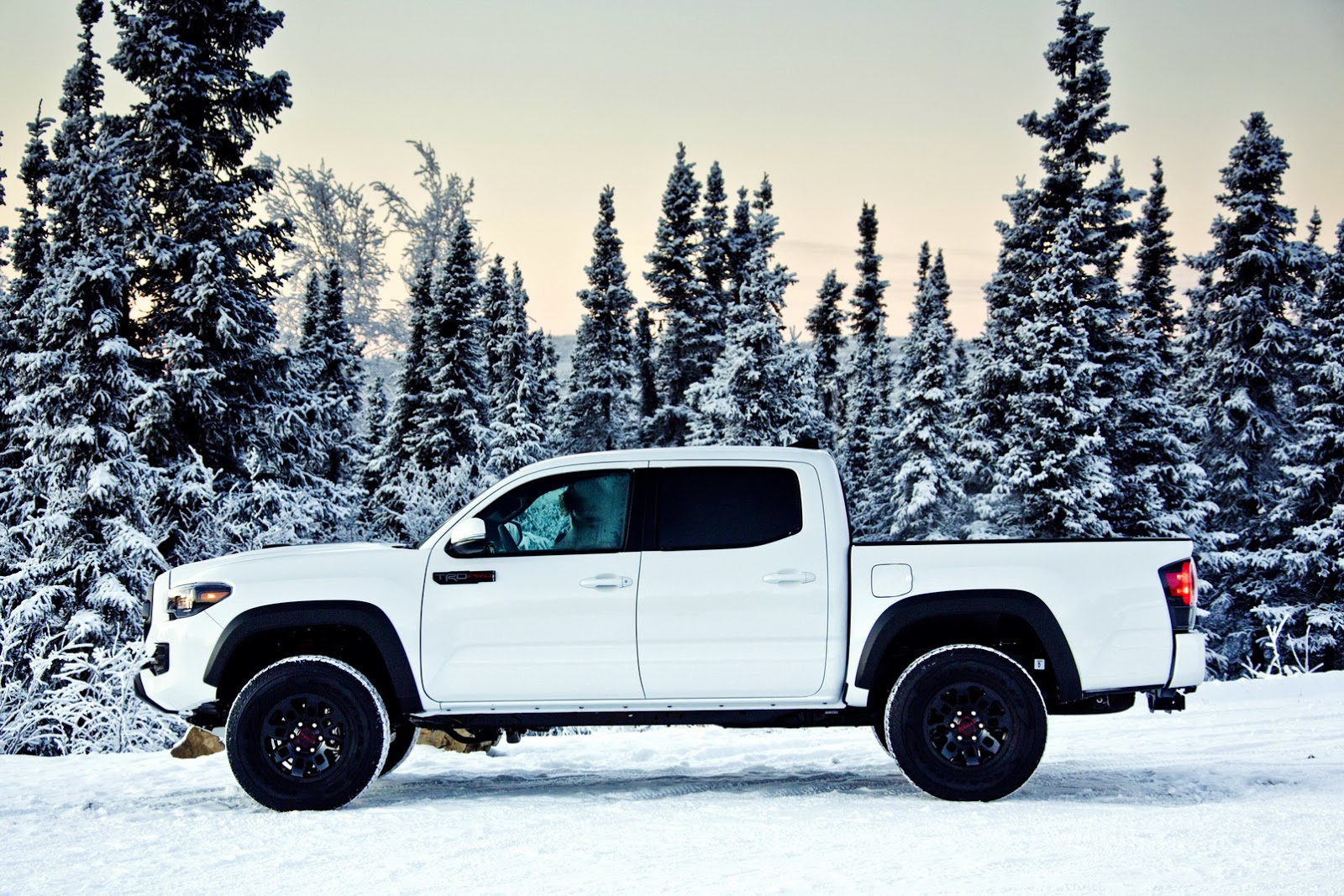 2017 Toyota Tacoma TRD Pro Is Like A Japanese Raptor Without The Power