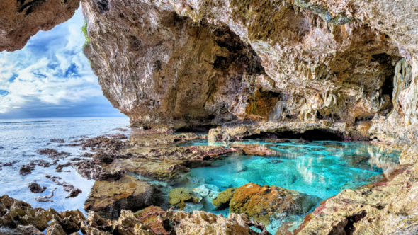 نيوي السياحية - أول دولة بسماء مظلمة