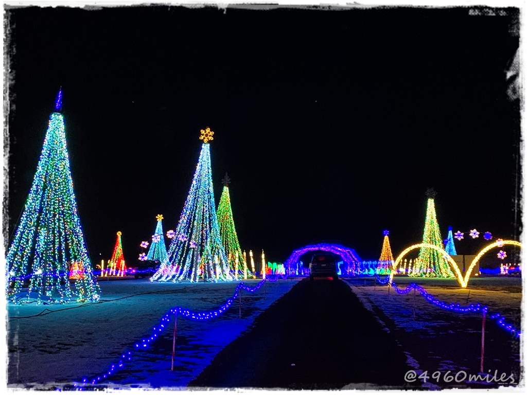 4960 Miles Berlin Vancouver Denver Christmas in Color Morrison, CO