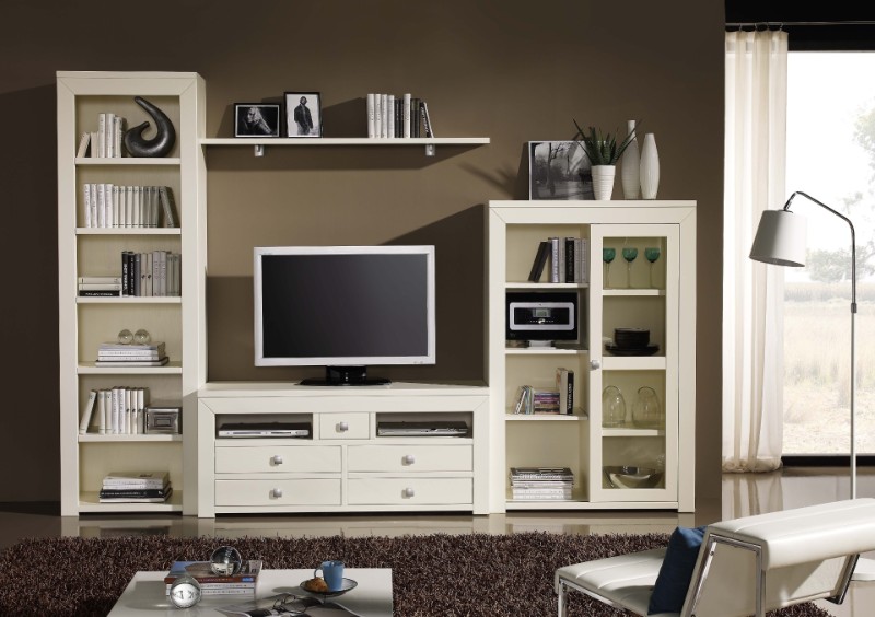 K¨JULITO: MUEBLE DE SALON RUSTICO