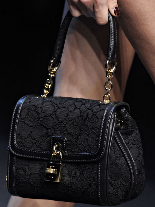 newsforbrand: Dolce & Gabbana spring summer 2012 handbags