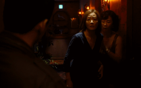 글래머 D컵 여배우 - 디쁠