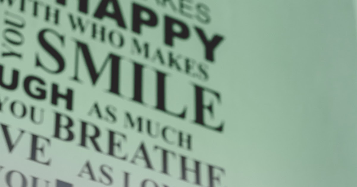 Vinyl Stickers vs. Decals