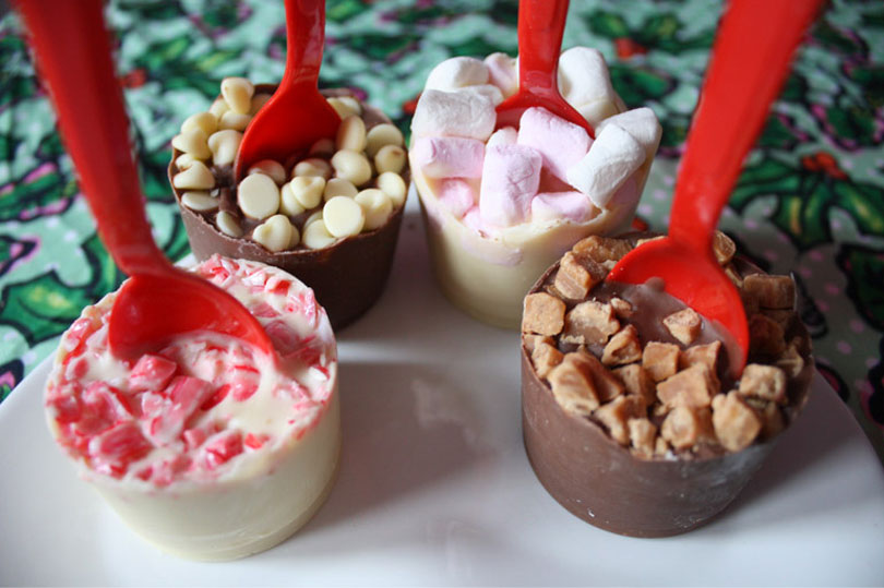 diy festive hot chocolate spoons