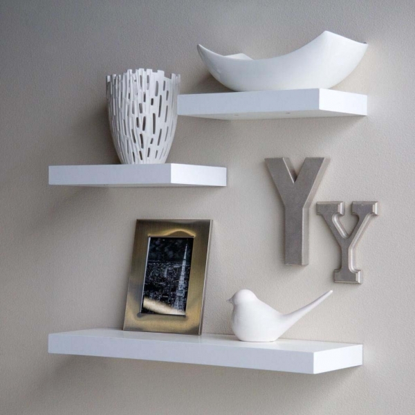 10 Creative Wall Decoration Ideas That Give A Professional Touch To