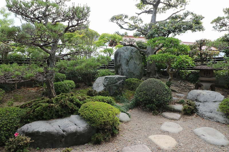 和niwa 和風の庭の目隠しフェンス